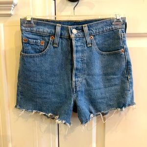 Levi 501 Shorts - size 23 - light wash - frayed hem - button fly
